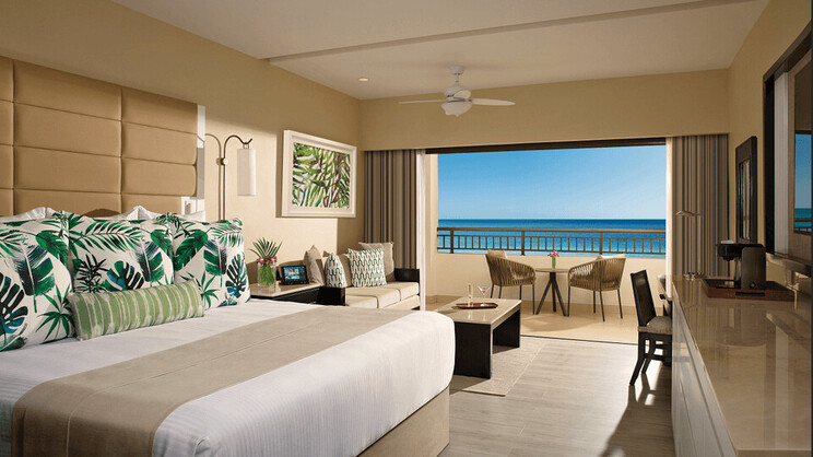 Junior Suite Oceanfront